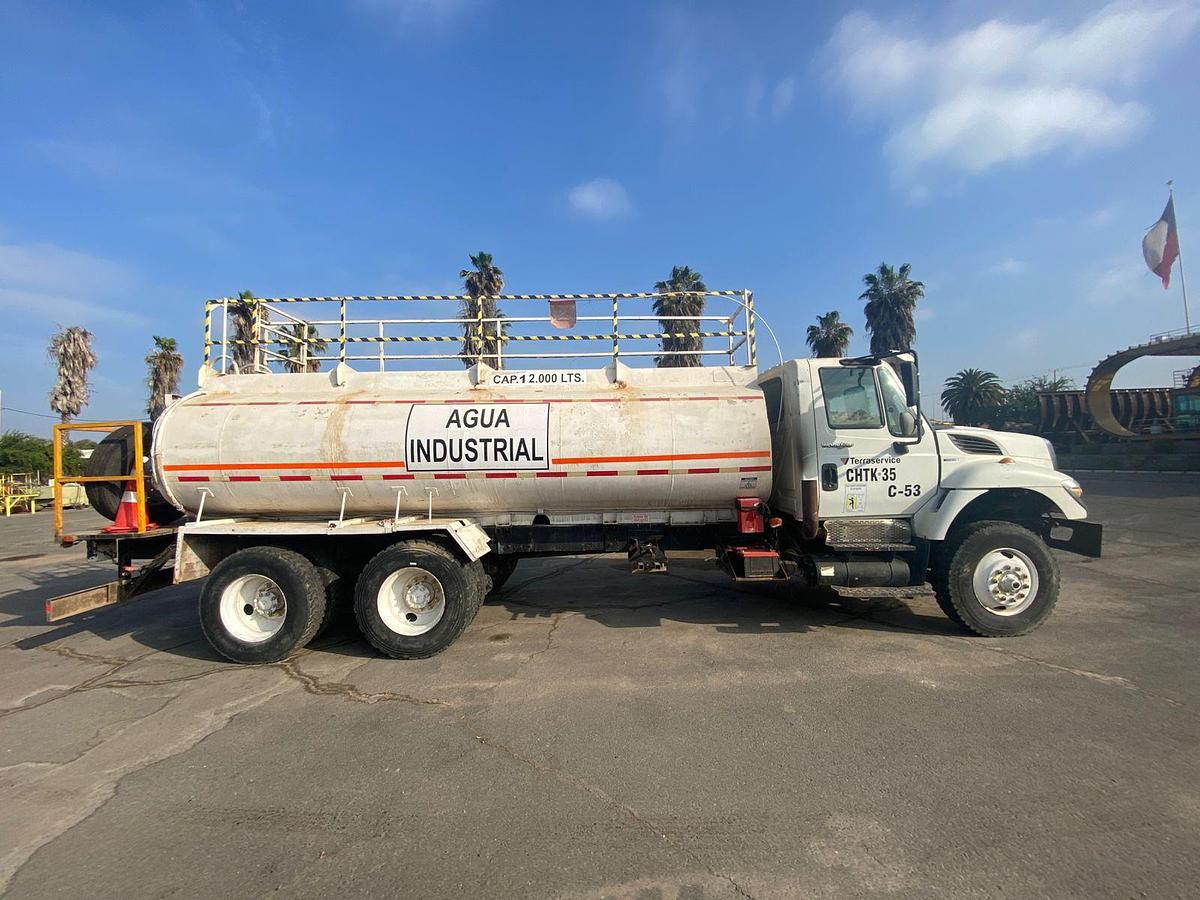 Used 2010 INTERNATIONAL 7400 CON EQUIPO ALJIBE DE 12.000 LTS