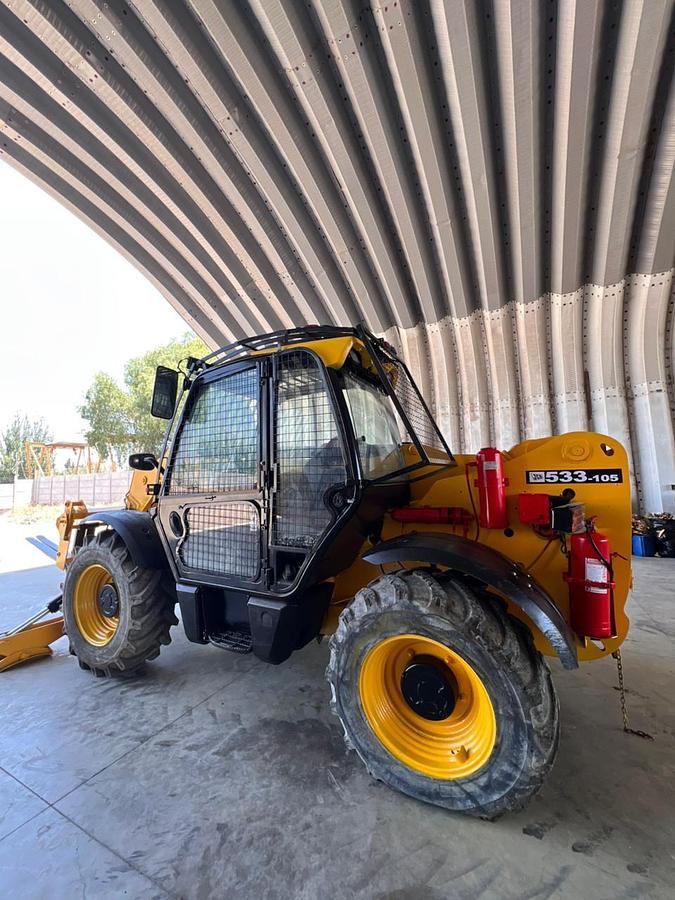 Used 2016 JCB 533-105