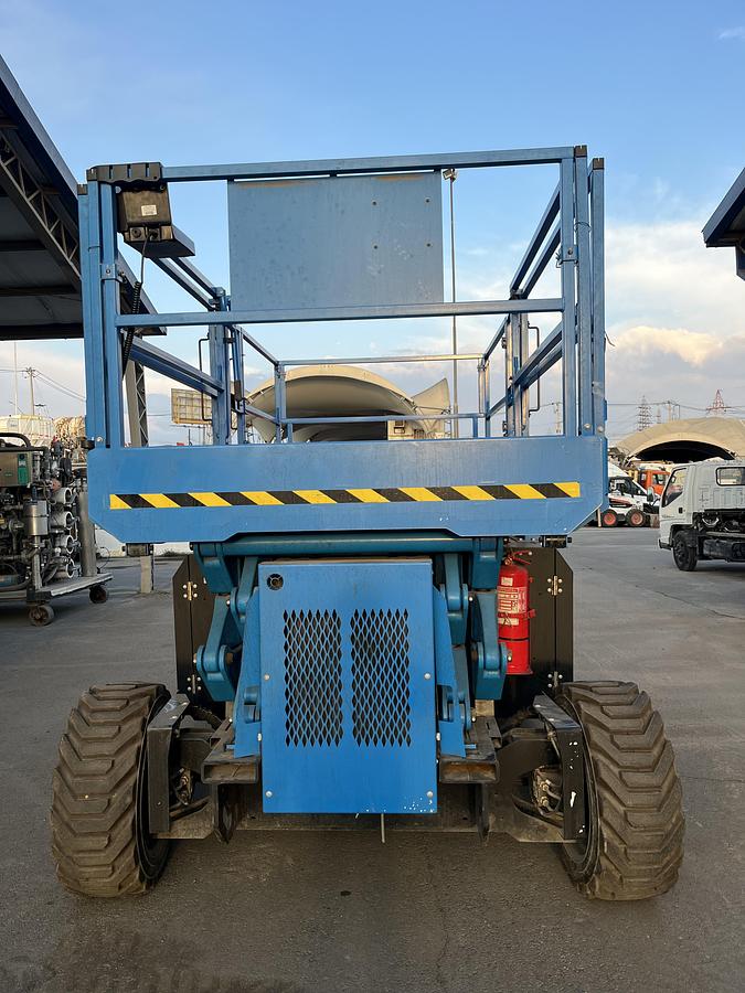 Used 2023 GENIE GS3390