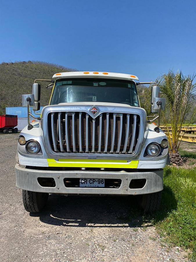 Used 2010 INTERNATIONAL 7600