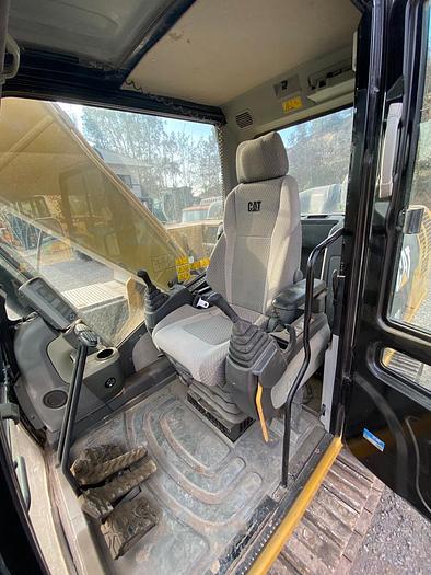 Usado 2018 CATERPILLAR 320D