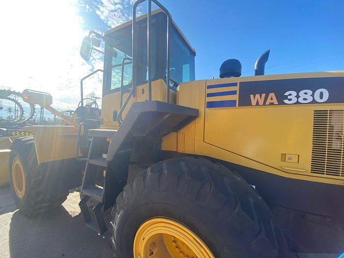 Usado 2004 Komatsu WA380-5