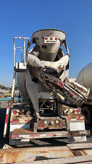 Usado 2013 MACK GU813E Con Equipo Mixer