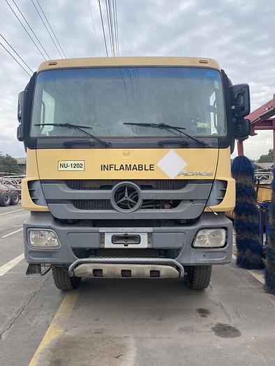 Usado Camion combustible