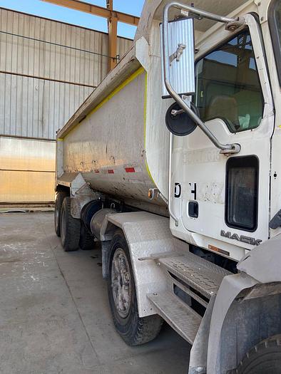 Usado 2012 MACK GU813E