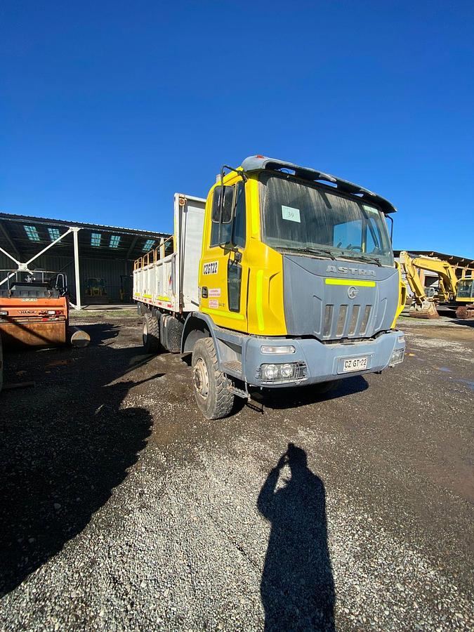 Used 2010 ASTRA HD8 4431