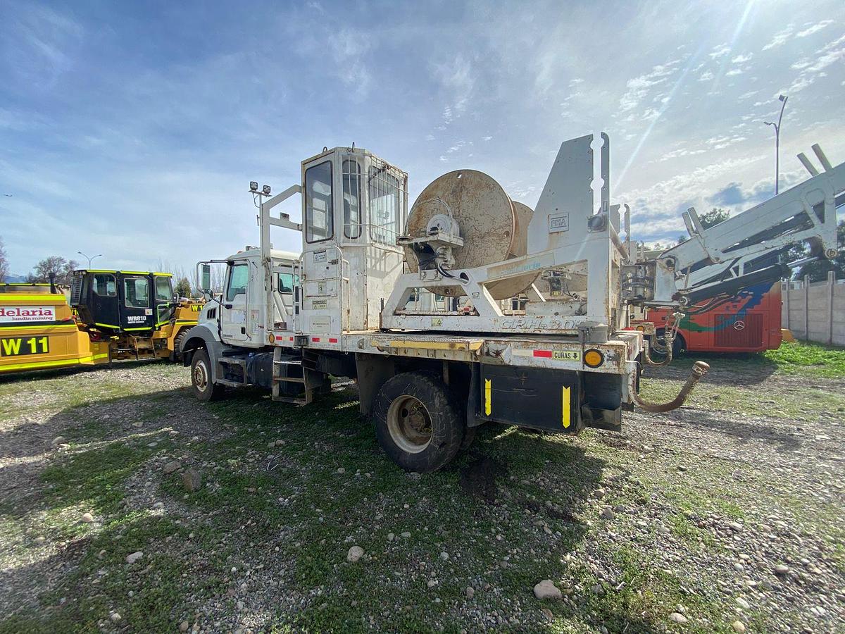 Used 2016 MACK GU812E