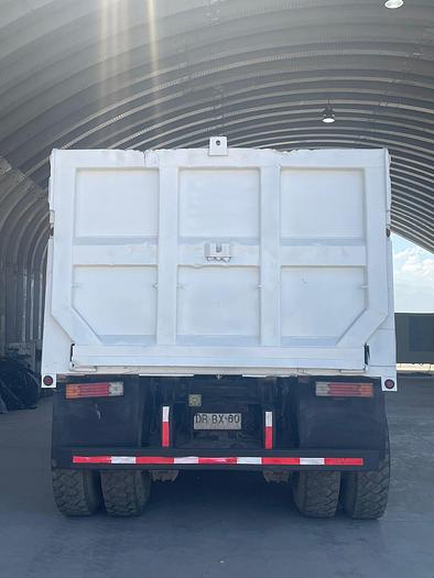 Usado Camion Mack GU813