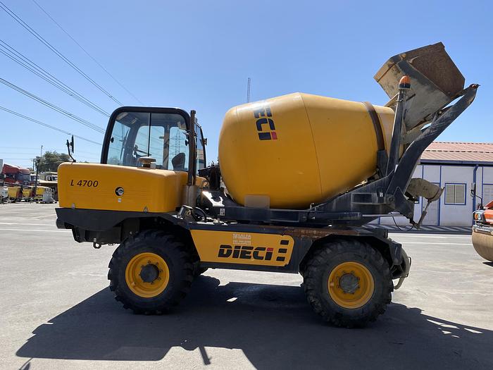 Usado 2019 AUTO-HORMIGONERA DIECI L 4700