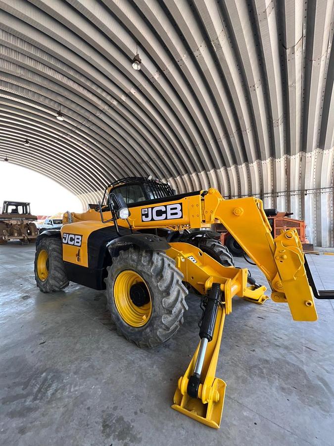Used 2016 JCB 533-105