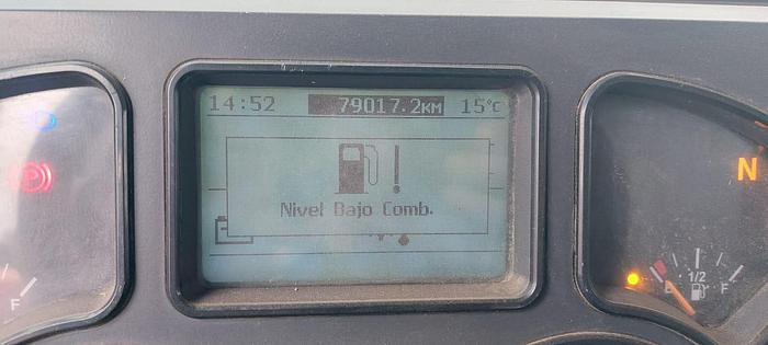 Usado 2015 CAMION ALJIBE MACK GU813 30.000 LITROS