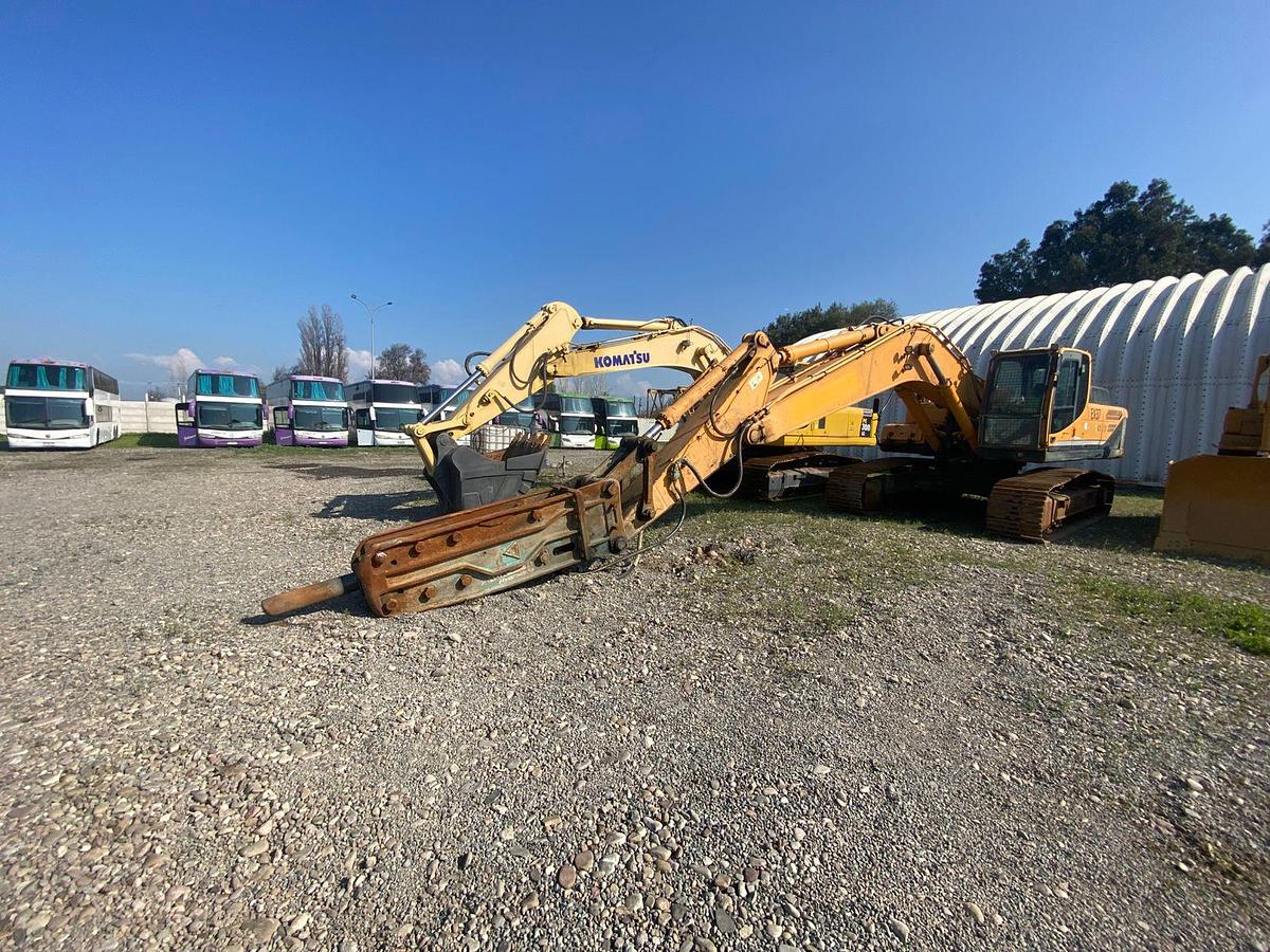 Used 2016 Hyundai ROBEX-330LC-9S