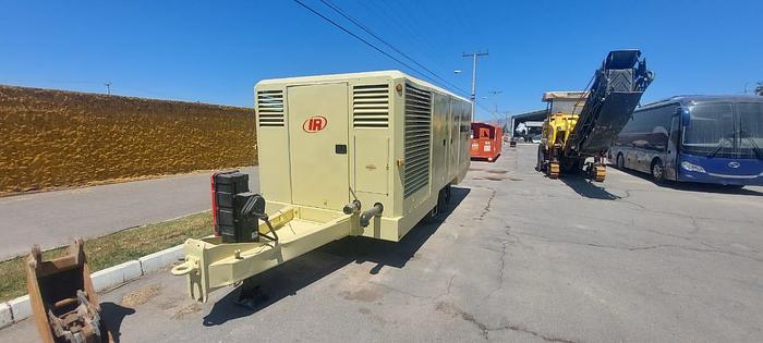 Usado Compresor Ingersoll Rand 1600