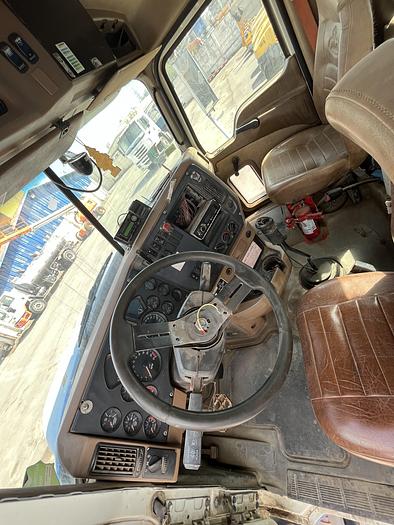 Used 2015 MACK GU813