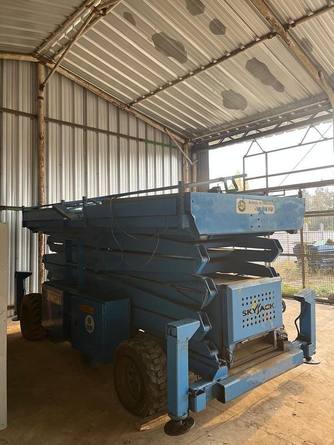 Used 2006 SKYJACK SJ925ORT 4X4