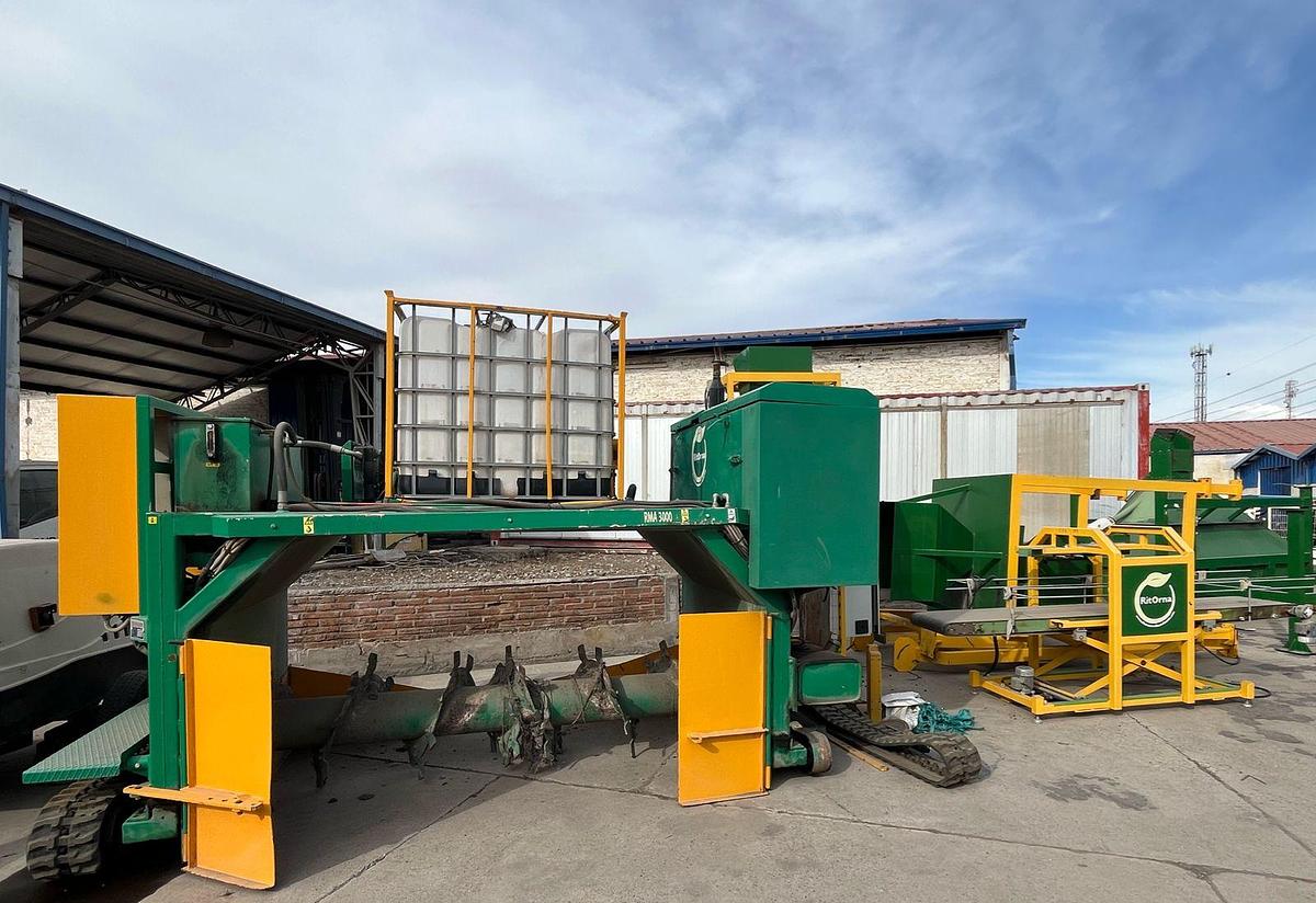 Used 2012 caravaggi  Rivo 280