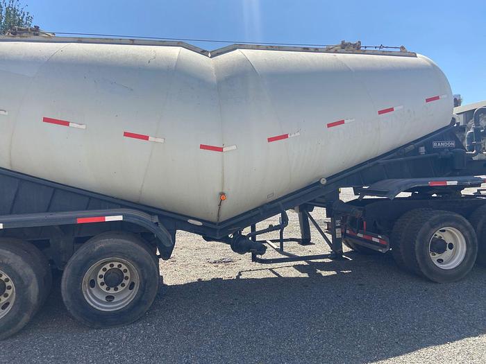 Usado 2012 MACK GU813