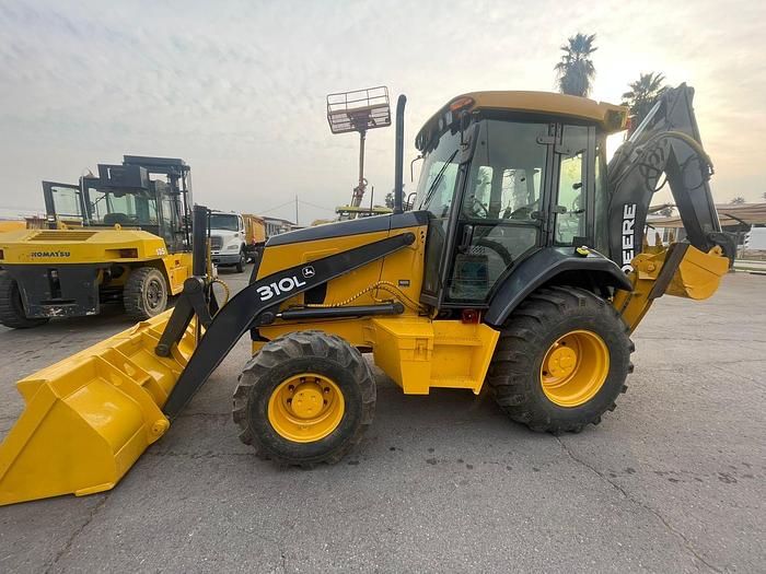 Usado 2021 JohnDeere 310L
