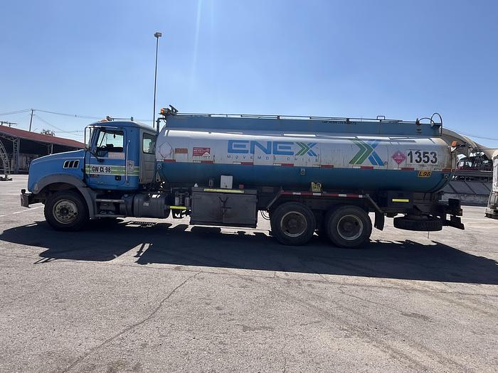 Used 2014 MACK GU813E