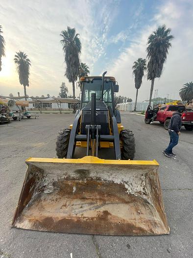 Usado 2021 JohnDeere 310L