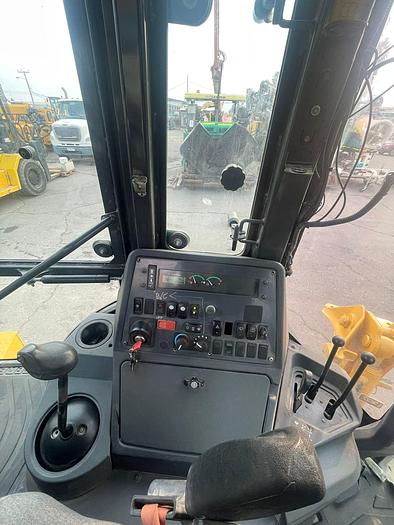 Usado 2021 JohnDeere 310L