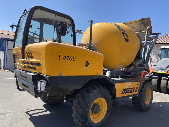 Usado 2019 AUTO-HORMIGONERA DIECI L 4700