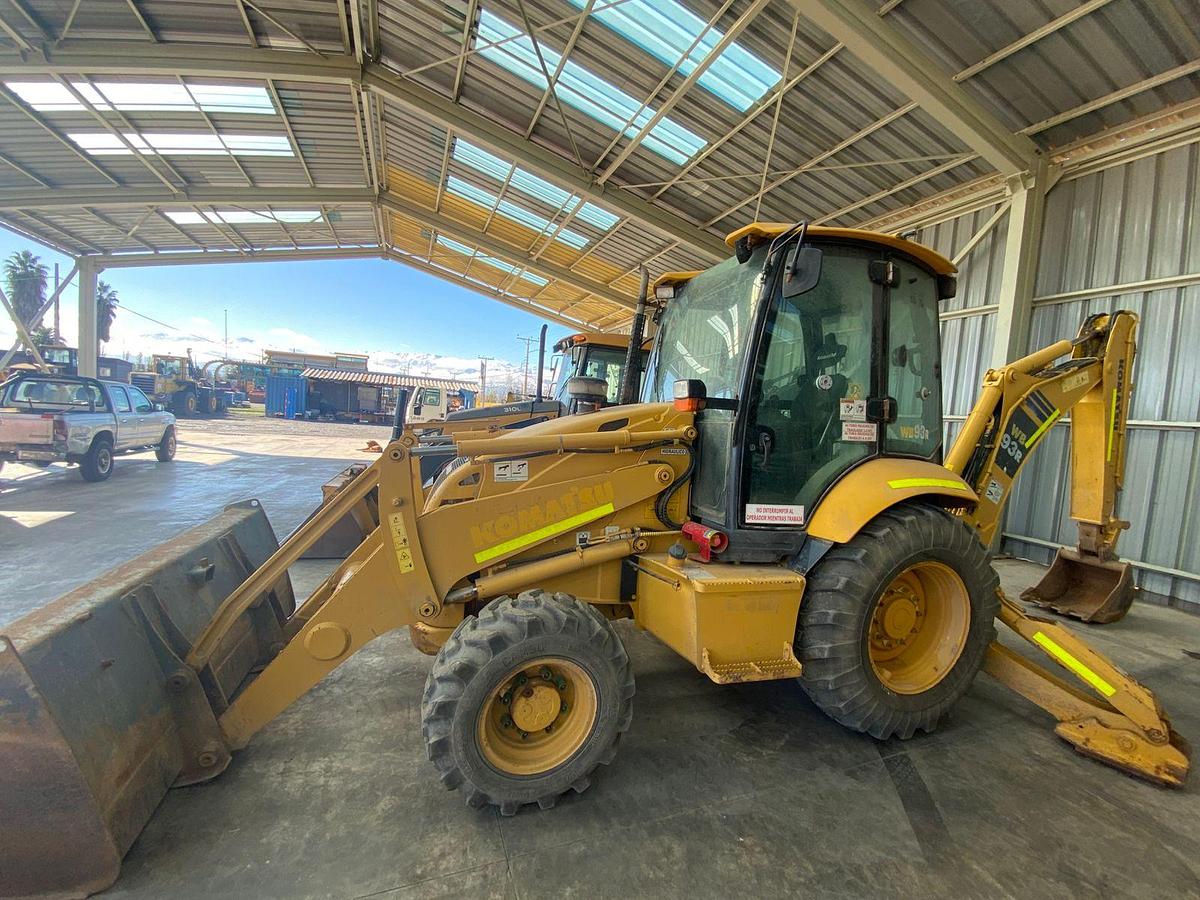 Used 2019 Komatsu WB93R