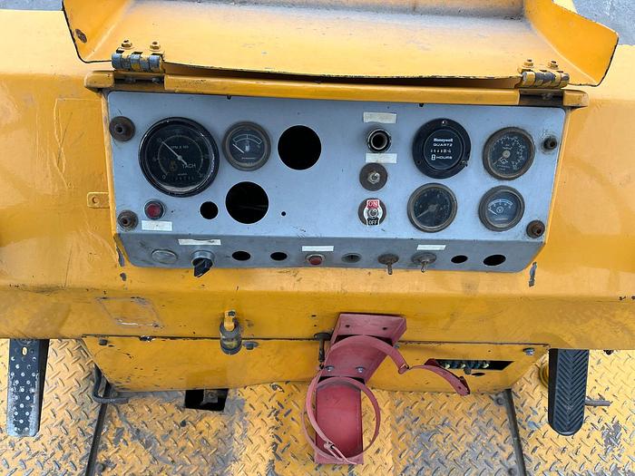 Usado 1997 Rodillo Dynapac CP 221 con 3,545 horas