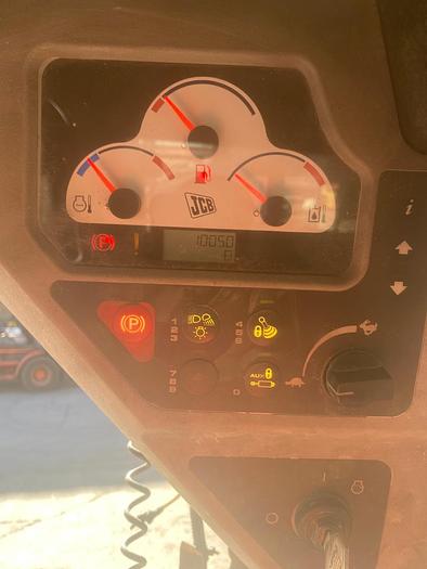 Usado 2017 JCB Mini Cargador 155 con 1,050 horas