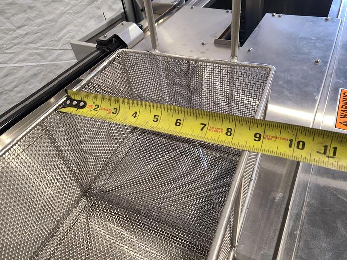 Used  Branson 2019 B950R Ultrasonic Vapor Degreaser with Automated Robotic Basket in Pristine Condition only 3 years old!