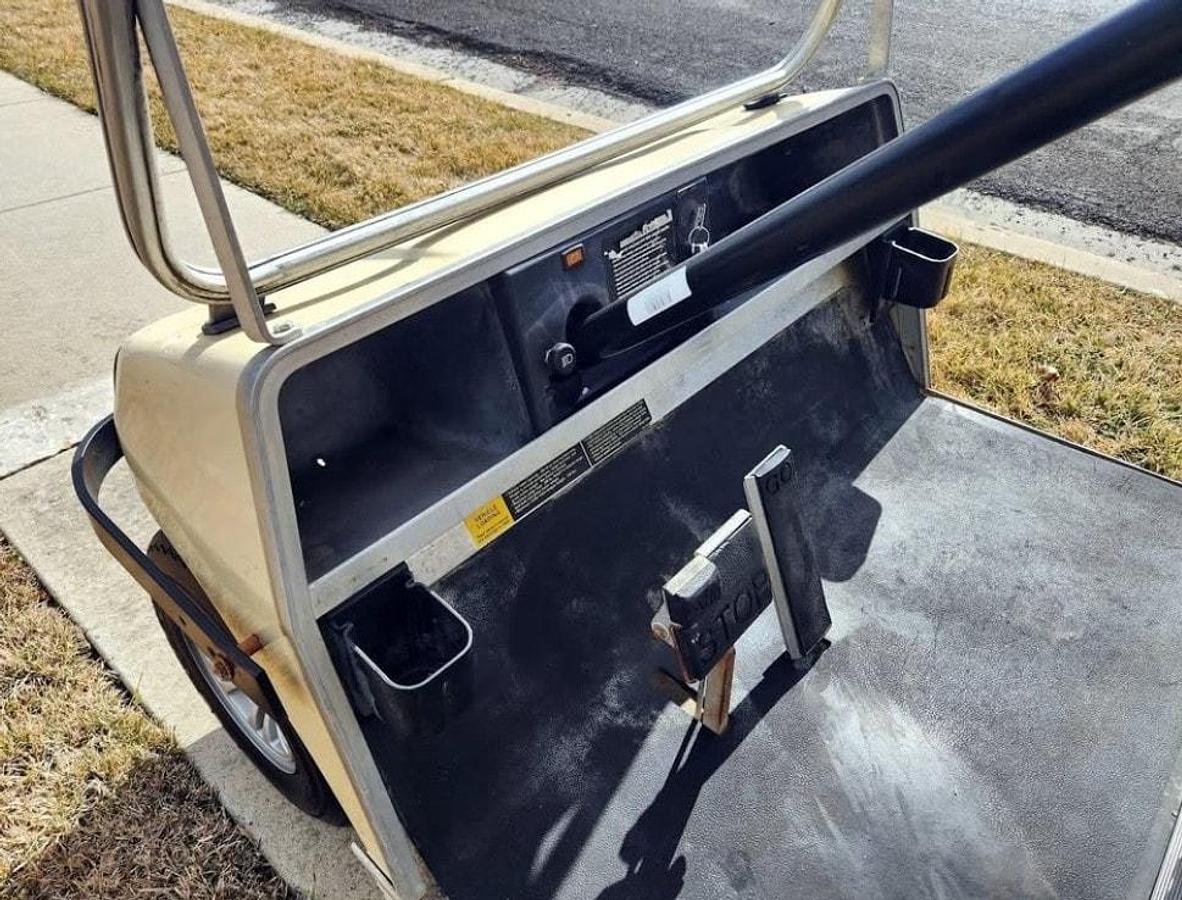 Used 2006 Club Car Turf 1 - 2 Passenger