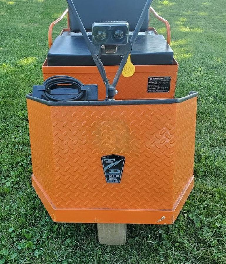 Used 2021 Taylor Dunn SS536 Step Saver