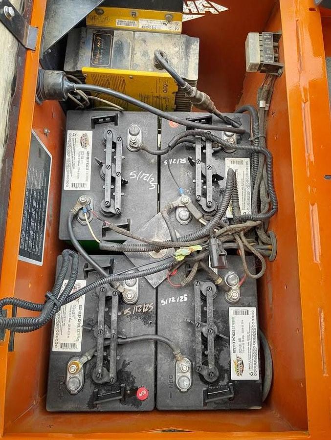 Used 2018 Columbia EX21-T-24 Step Saver