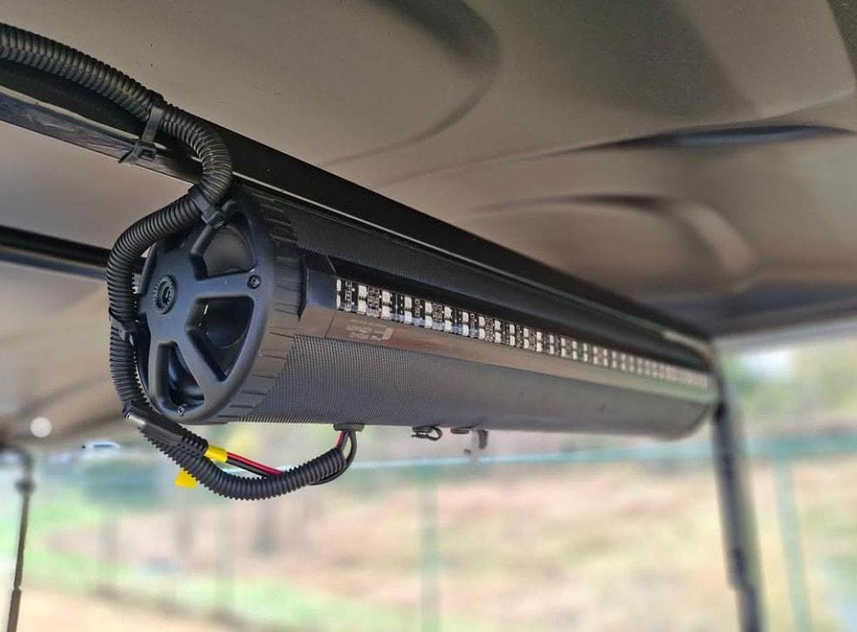 Used 2021 Cushman Shuttle 2