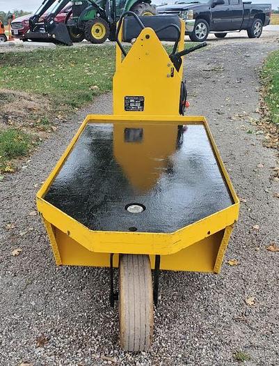 Used 2011 Taylor Dunn SC090