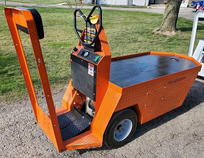 Used 2017 Taylor Dunn SC090 - 2 Available