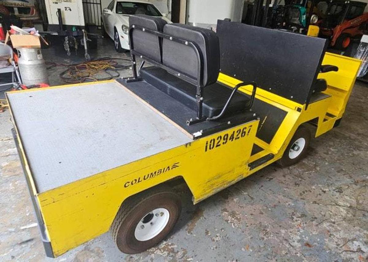 Used 2022 Columbia Burden Carrier - 4 Passenger