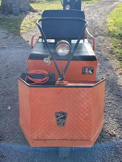 Used 2008 Taylor Dunn SS536