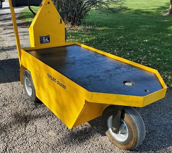 Used 2008 Taylor Dunn SC090