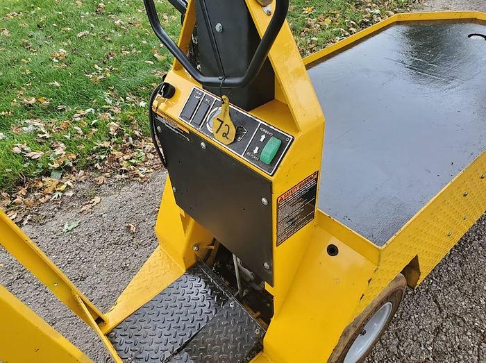 Used 2011 Taylor Dunn SC090