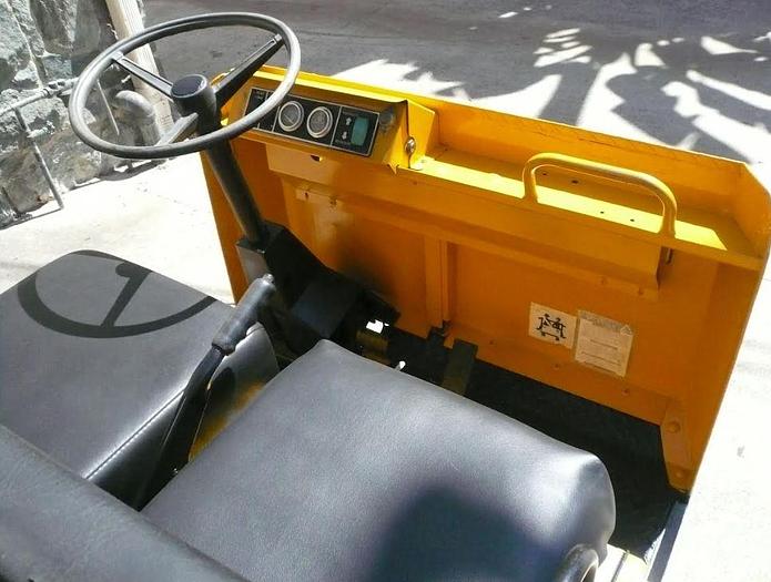 Used 2004 Taylor Dunn B2-10