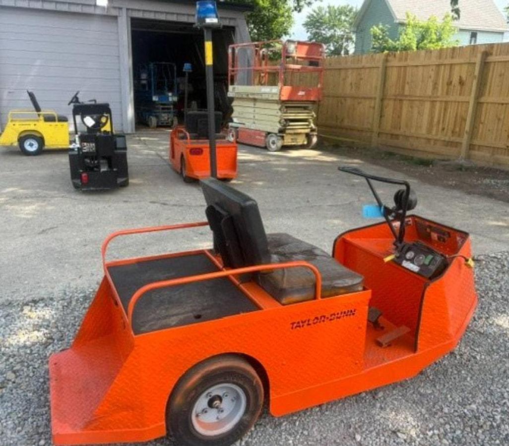 Used 2019 Taylor Dunn Step Saver