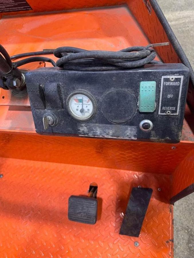 Used 2021 Taylor Dunn Minute Miser Step Saver