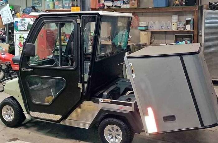 Used 2008 Club Car Carryall 1