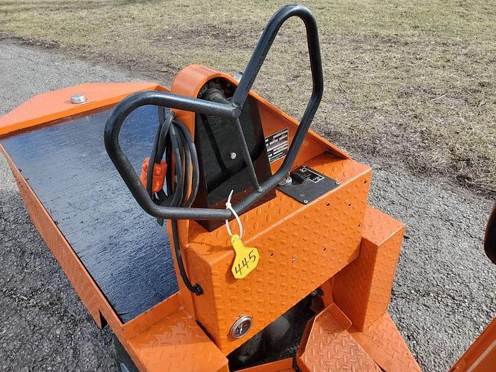 Used 2003 Taylor Dunn SC159