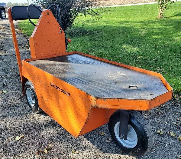 Used 2004-2009 Taylor Dunn SC100 - 18 Available