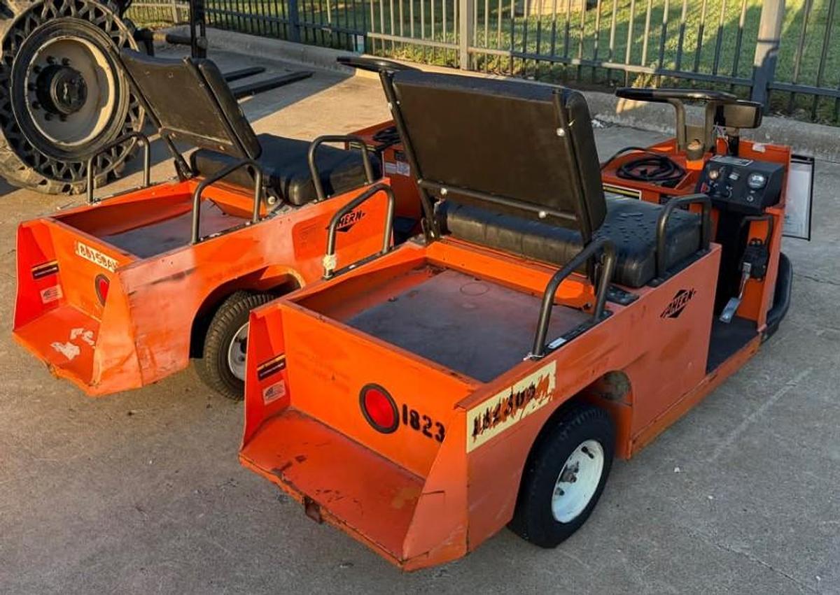 Used 2017 Columbia EX21-T-24 Step Saver