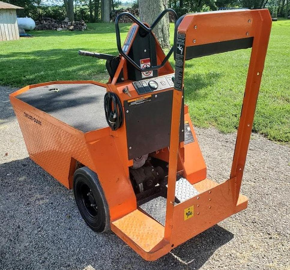 Used 2015 Taylor Dunn SC100 Stock Chaser