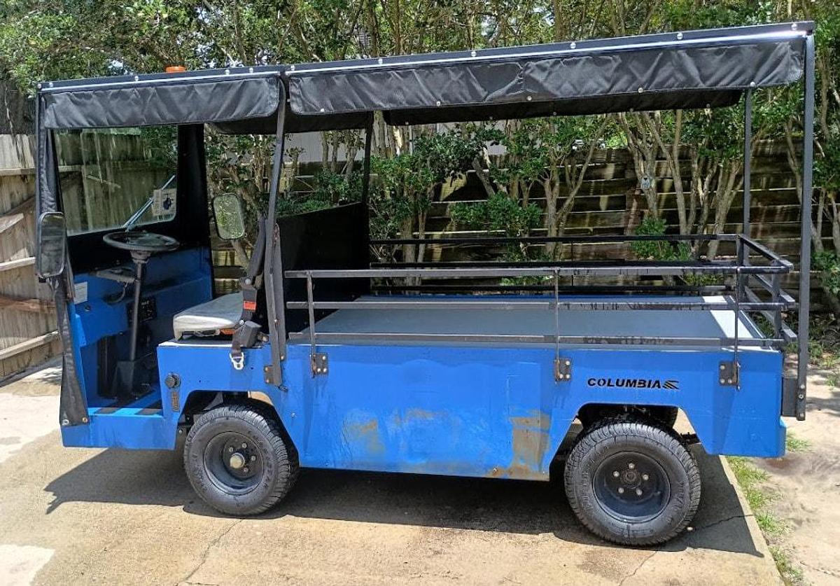 Used 2018 Columbia Payloader