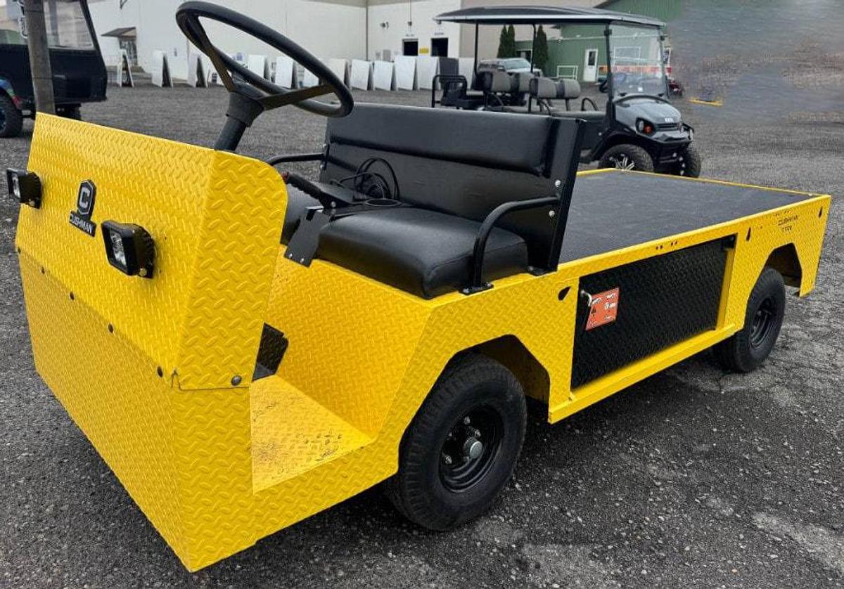 Used 2024 Cushman Titan HD Burden Carrier - 2 Passenger
